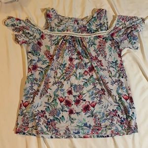 Lavish floral split shoulder shirt